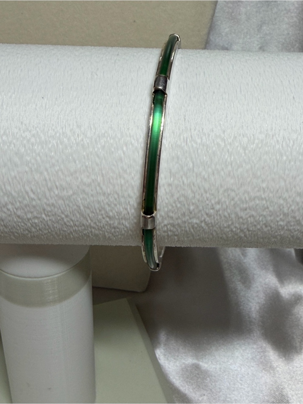 Modernist Green Rubber & Silver-Tone Bangle Bracelet